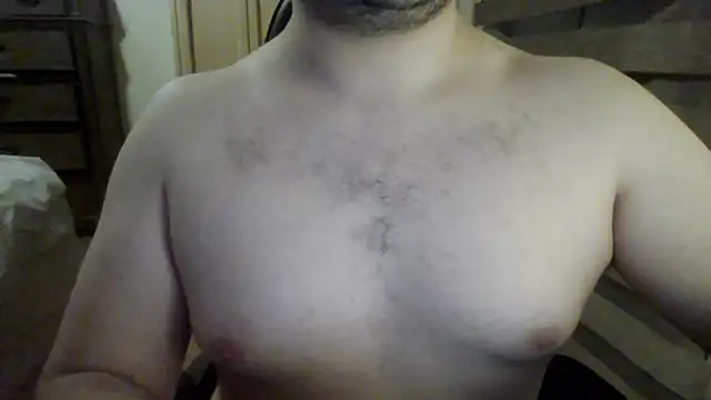 Snapshot of Himbo_fox chatting on 10.17.25 Himbo fox online show from 10.17.25