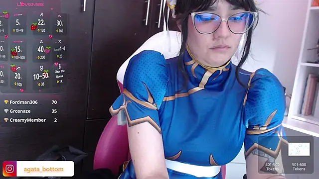 NewAgatha Bolton online show from 12.15.24
