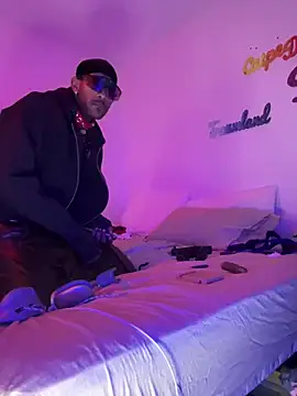 Snapshot of esteraulxxx chatting on 12.02.24 esteraulxxx online show from 12.02.24