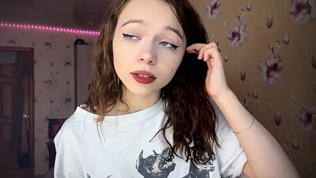 Snapshot of _SofiaBrown chatting on 12.05.24  SofiaBrown online show from 12.05.24