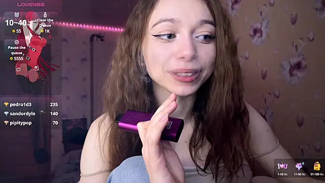 Snapshot of _SofiaBrown chatting on 03.15.25  SofiaBrown online show from 03.15.25