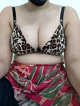 Snapshot of Prity-1 chatting on 11.01.25 Prity-1 online show from 11.01.25