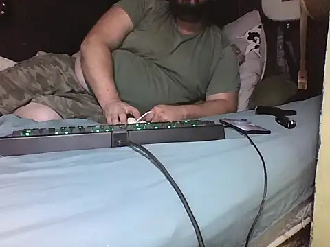 Snapshot of LumberJake69 chatting on 11.12.25 LumberJake69 online show from 11.12.25