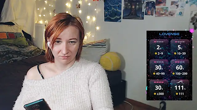 Snapshot of licentia__poetica chatting on 02.08.25 licentia poetica online show from 02.08.25