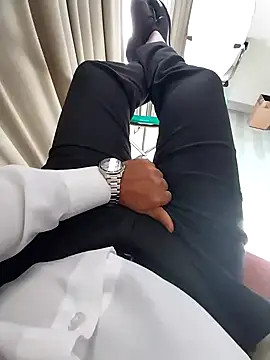 Snapshot of Divyansh_27 chatting on 02.02.25 Divyansh 27 online show from 02.02.25