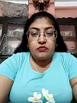 Snapshot of LAVERNIYA_ chatting on 01.21.25 LAVERNIYA  online show from 01.21.25