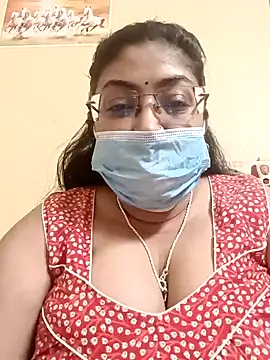 Snapshot of LAVERNIYA_ chatting on 01.22.25 LAVERNIYA  online show from 01.22.25