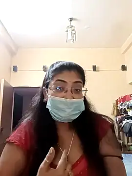 Snapshot of LAVERNIYA_ chatting on 01.27.25 LAVERNIYA  online show from 01.27.25