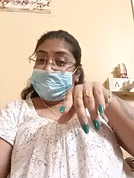 Snapshot of LAVERNIYA_ chatting on 02.26.25 LAVERNIYA  online show from 02.26.25