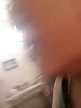 Snapshot of LAVERNIYA_ chatting on 09.11.25 LAVERNIYA  online show from 09.11.25