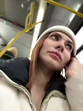 Snapshot of Accole chatting on 01.16.25 Accole online show from 01.16.25