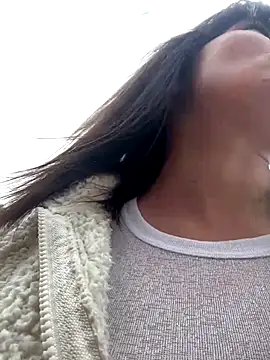 Snapshot of Accole chatting on 09.18.25 Accole online show from 09.18.25