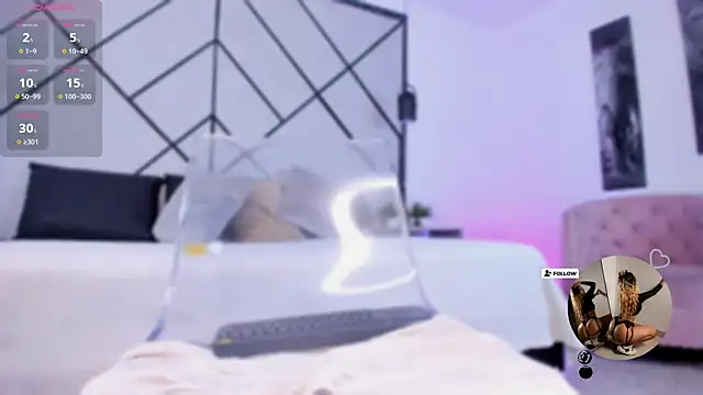 Snapshot of Natasha_Smith09 chatting on 12.26.24 Natasha Smith09 online show from 12.26.24