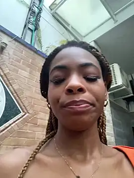 Snapshot of adaraSmiith chatting on 01.15.25 adaraSmiith online show from 01.15.25