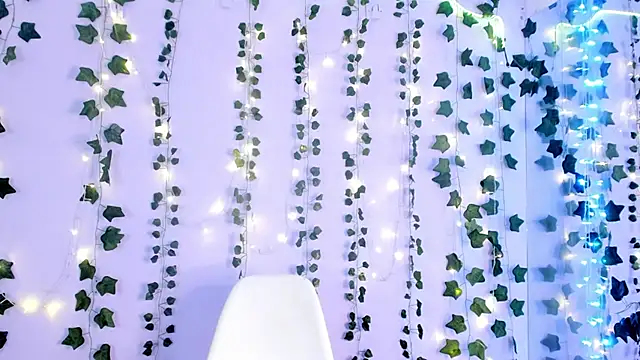 Snapshot of Natasha_Nasty2 chatting on 12.19.24 Natasha Nasty2 online show from 12.19.24