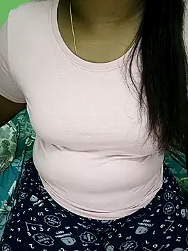 Snapshot of tamil_subha69 chatting on 01.12.25 tamil subha69 online show from 01.12.25