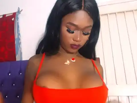 Snapshot of Queennwenn chatting on 12.27.24 Queennwenn online show from 12.27.24