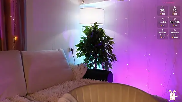 Snapshot of Goldy_Grace_ chatting on 01.27.25 Goldy Grace online show from 01.27.25