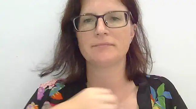 Snapshot of CrimsonMistress chatting on 12.28.24 CrimsonMistress online show from 12.28.24