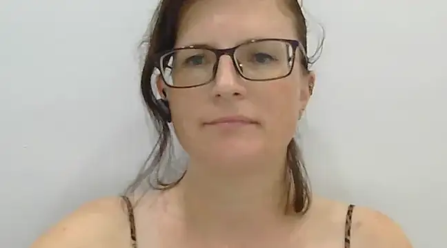 Snapshot of CrimsonMistress chatting on 12.30.24 CrimsonMistress online show from 12.30.24