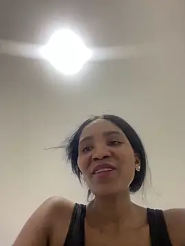 Snapshot of Jessie-pradoo chatting on 12.27.24 Jessie-pradoo online show from 12.27.24