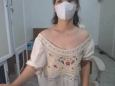 Snapshot of Susu204 chatting on 02.02.25 Susu204 online show from 02.02.25