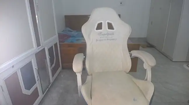 Snapshot of Susu204 chatting on 02.21.25 Susu204 online show from 02.21.25