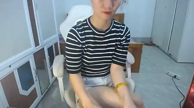 Snapshot of Susu204 chatting on 03.08.25 Susu204 online show from 03.08.25