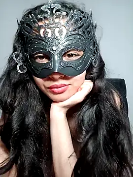 Snapshot of meral21 chatting on 03.22.25 meral21 online show from 03.22.25