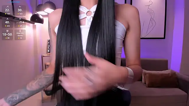 Snapshot of HannahJamesX chatting on 03.03.25 HannahJamesX online show from 03.03.25