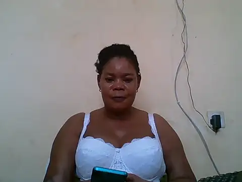 ANALQUEEN4 online show from 10.20.25