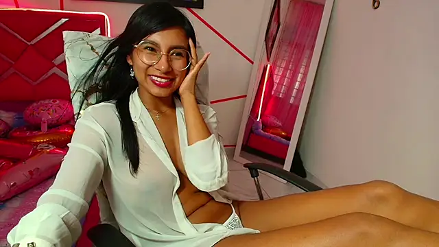 Snapshot of _Jessi29_ chatting on 03.21.25  Jessi29  online show from 03.21.25