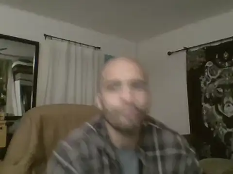 Snapshot of JohnnyDeep187 chatting on 12.30.24 JohnnyDeep187 online show from 12.30.24