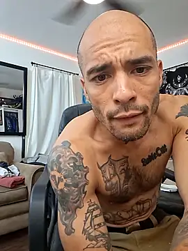 Snapshot of JohnnyDeep187 chatting on 10.09.25 JohnnyDeep187 online show from 10.09.25