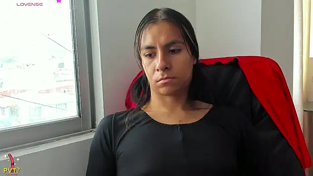 Snapshot of Kamilasalazar chatting on 02.15.25 Kamilasalazar online show from 02.15.25