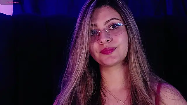 Snapshot of AspenRuss chatting on 11.13.25 AspenRuss online show from 11.13.25