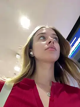 Snapshot of enjoy_my_beauty chatting on 01.17.25 enjoy my beauty online show from 01.17.25