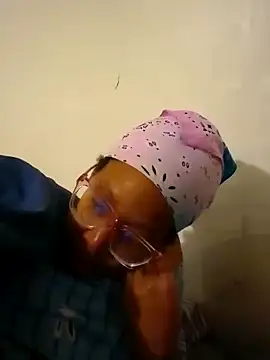 Snapshot of madamsensuale chatting on 01.09.25 madamsensuale online show from 01.09.25