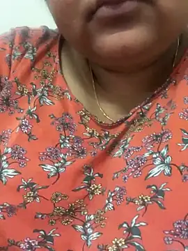 Snapshot of smile_pretty chatting on 02.18.25 smile pretty online show from 02.18.25