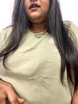 Snapshot of smile_pretty chatting on 09.10.25 smile pretty online show from 09.10.25