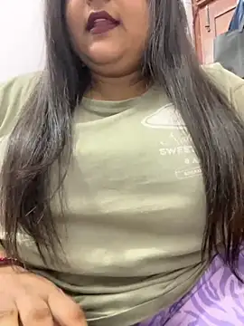 Snapshot of smile_pretty chatting on 09.11.25 smile pretty online show from 09.11.25