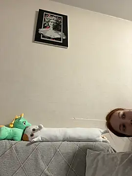 Snapshot of JudyWalkerr chatting on 12.16.24 JudyWalkerr online show from 12.16.24