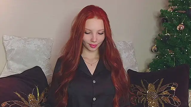 Snapshot of JudyWalkerr chatting on 01.01.25 JudyWalkerr online show from 01.01.25