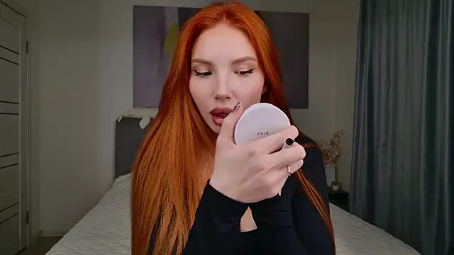 Snapshot of JudyWalkerr chatting on 09.23.25 JudyWalkerr online show from 09.23.25