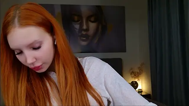 Snapshot of JudyWalkerr chatting on 10.31.25 JudyWalkerr online show from 10.31.25