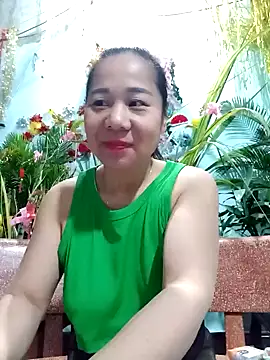 Snapshot of Queen_18200 chatting on 01.14.25 Queen 18200 online show from 01.14.25