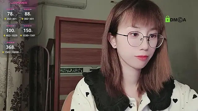 Snapshot of Lili_666 chatting on 02.28.25 Lili 666 online show from 02.28.25