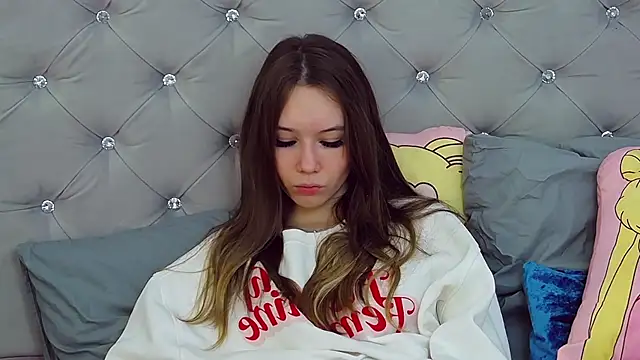 Snapshot of KateVon chatting on 01.16.25 KateVon online show from 01.16.25