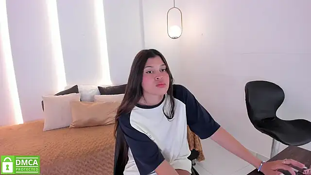 nami hot04 online show from 01.23.25