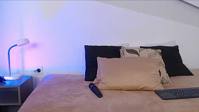 nami hot04 online show from 03.20.25